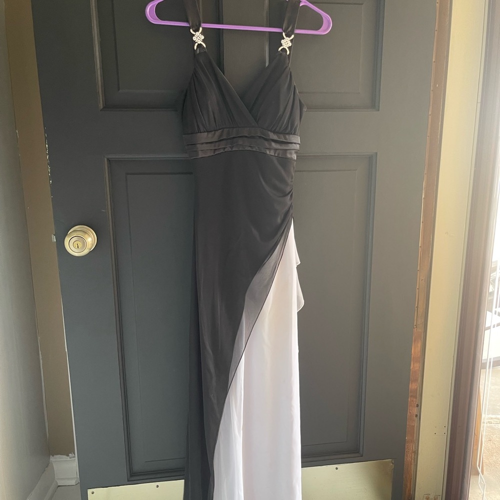 Black and white prom/formal dress